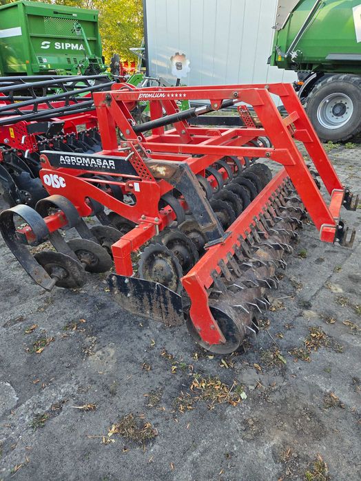 Agregat talerzowy na zabezpieczeniu sprężynowym packer