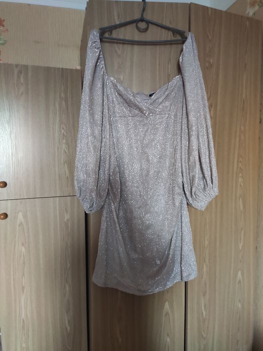 Платье женское праздничное