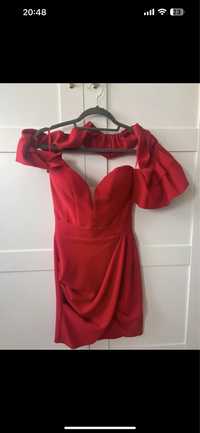 Czerwona sukienka lou
