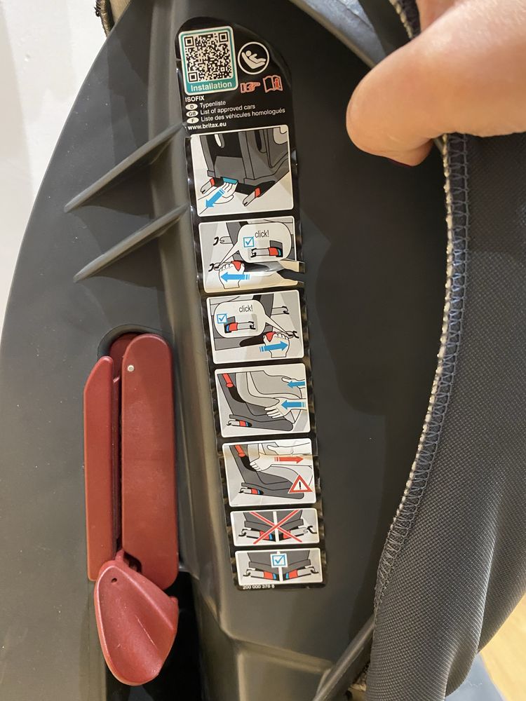 Cadeira auto para bebé Britax com isofix