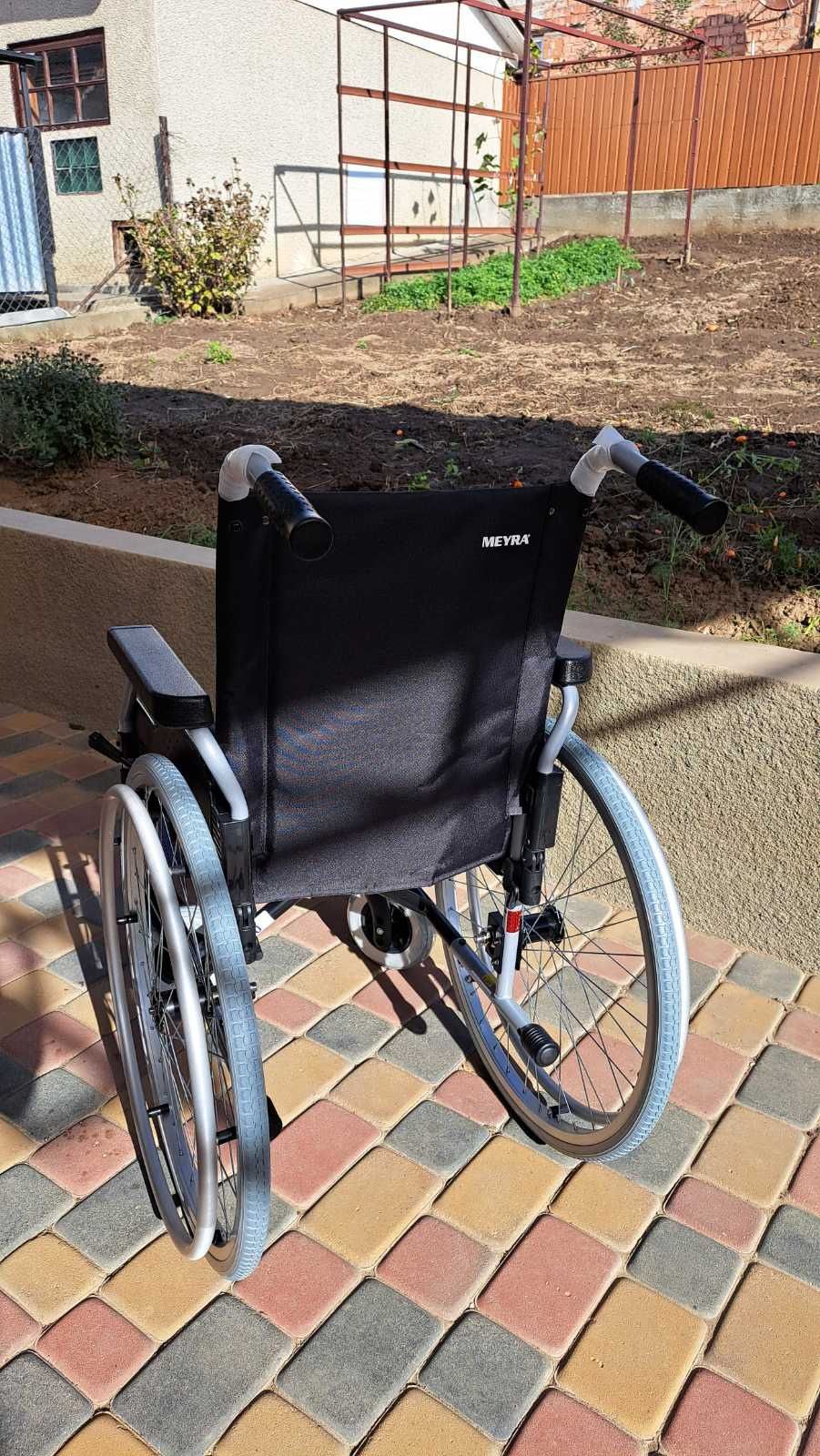 Нове інвалідне крісло