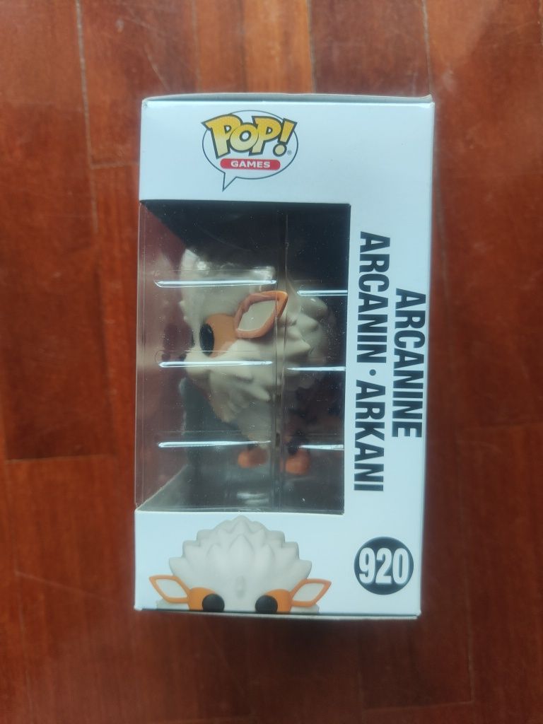 Funko POP Arcanine 920 - NOVO