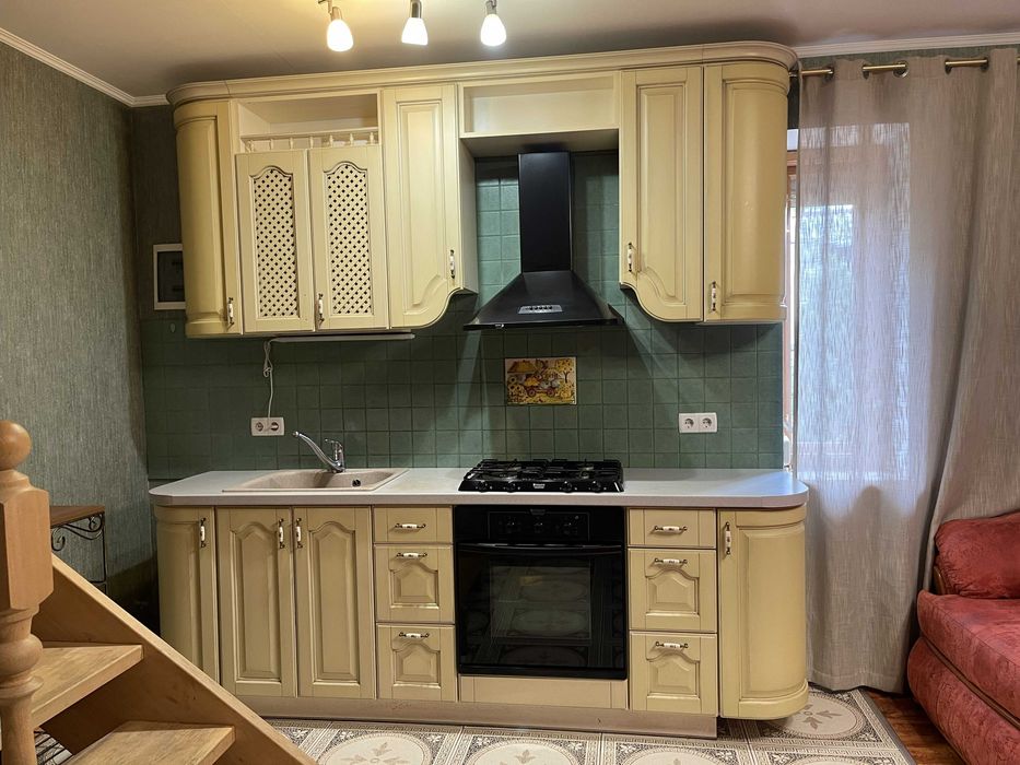 Продаж 2 поверхового дуплексу з ремонтом в с. Горенка