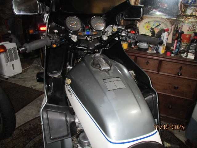 vendo mota honda Bol dor 900 F2