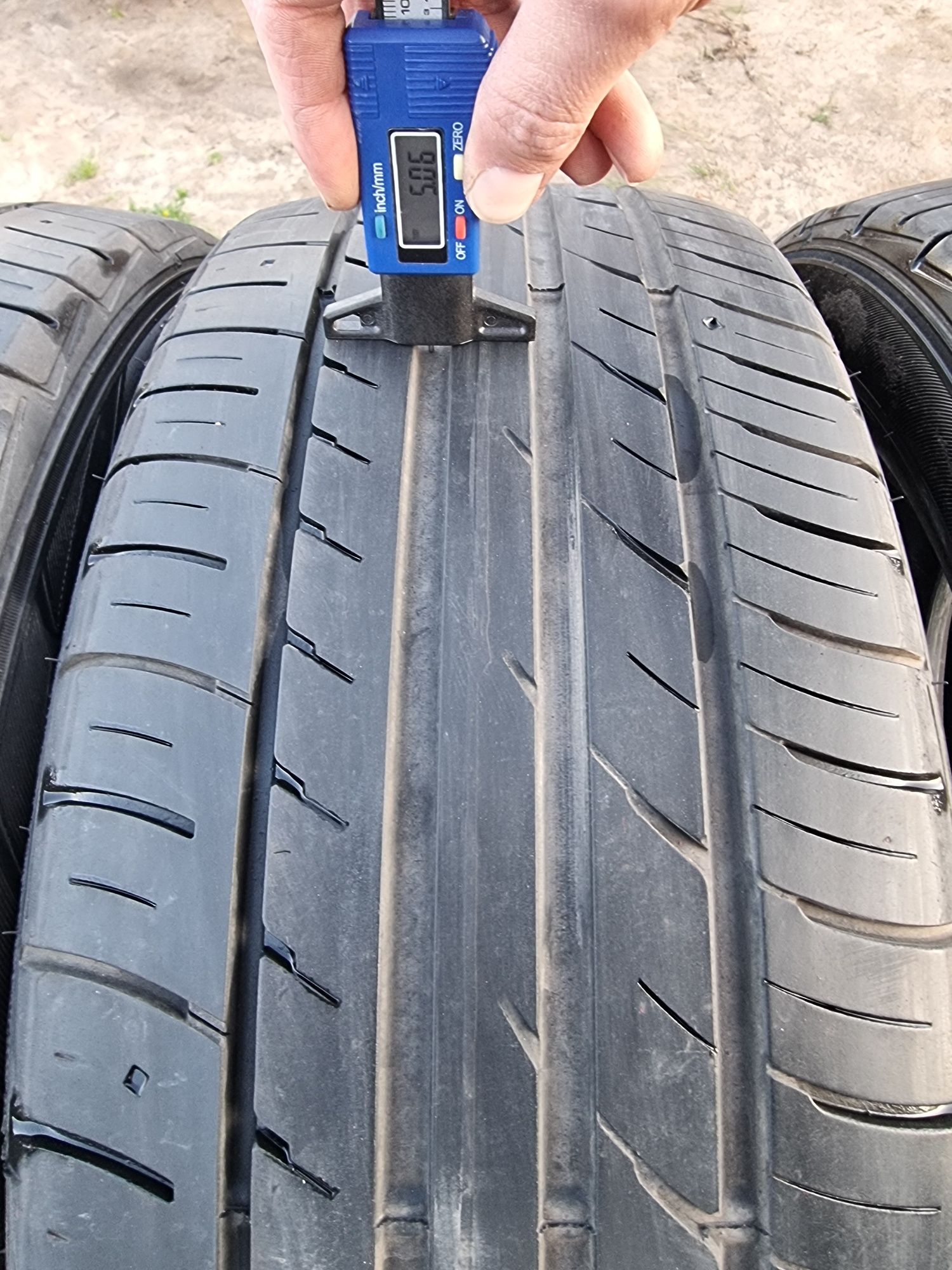 4x opony letnie 235 55 r17 Falken Ziex ZE914