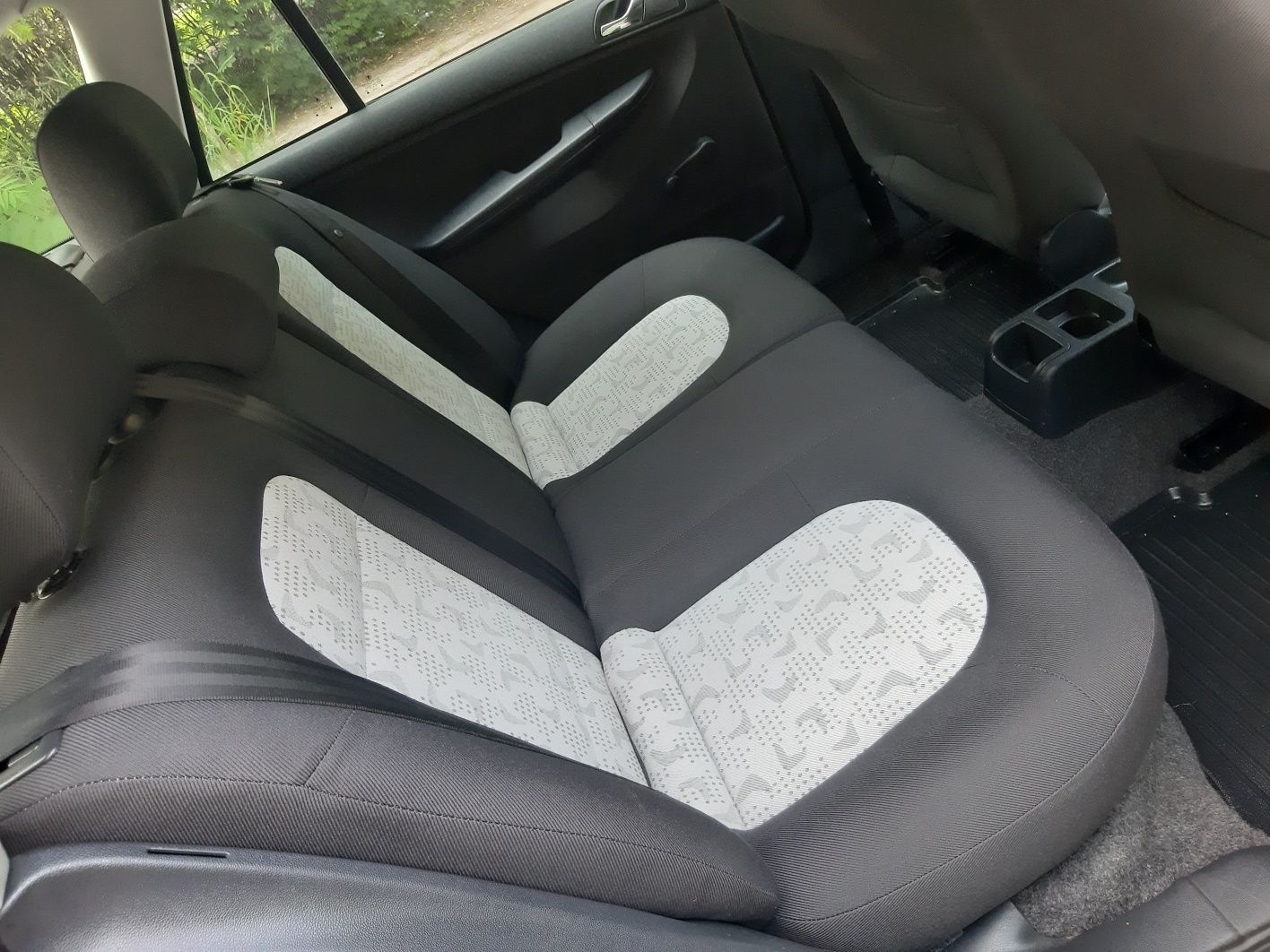 Skoda Fabia 1.4 MPi НЕ Фарбована