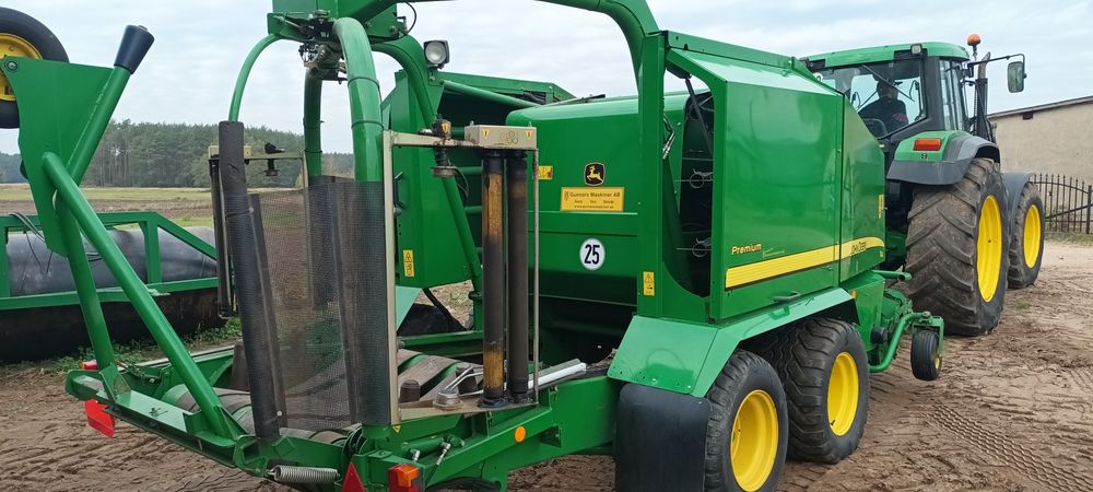 Prasoowijarka John Deere 744H Premium