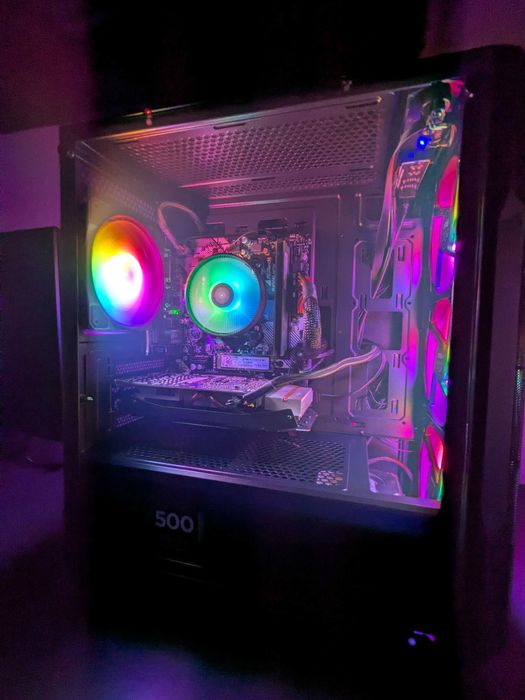 Komputer gamingowy 16GB RAM GTX 1660 Super Ryzen 5 SSD obudowa z LED