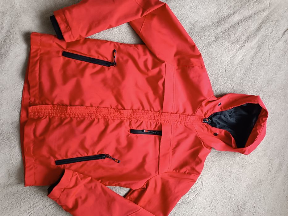 Вітровка на хлопчика в ідеальному 12 років