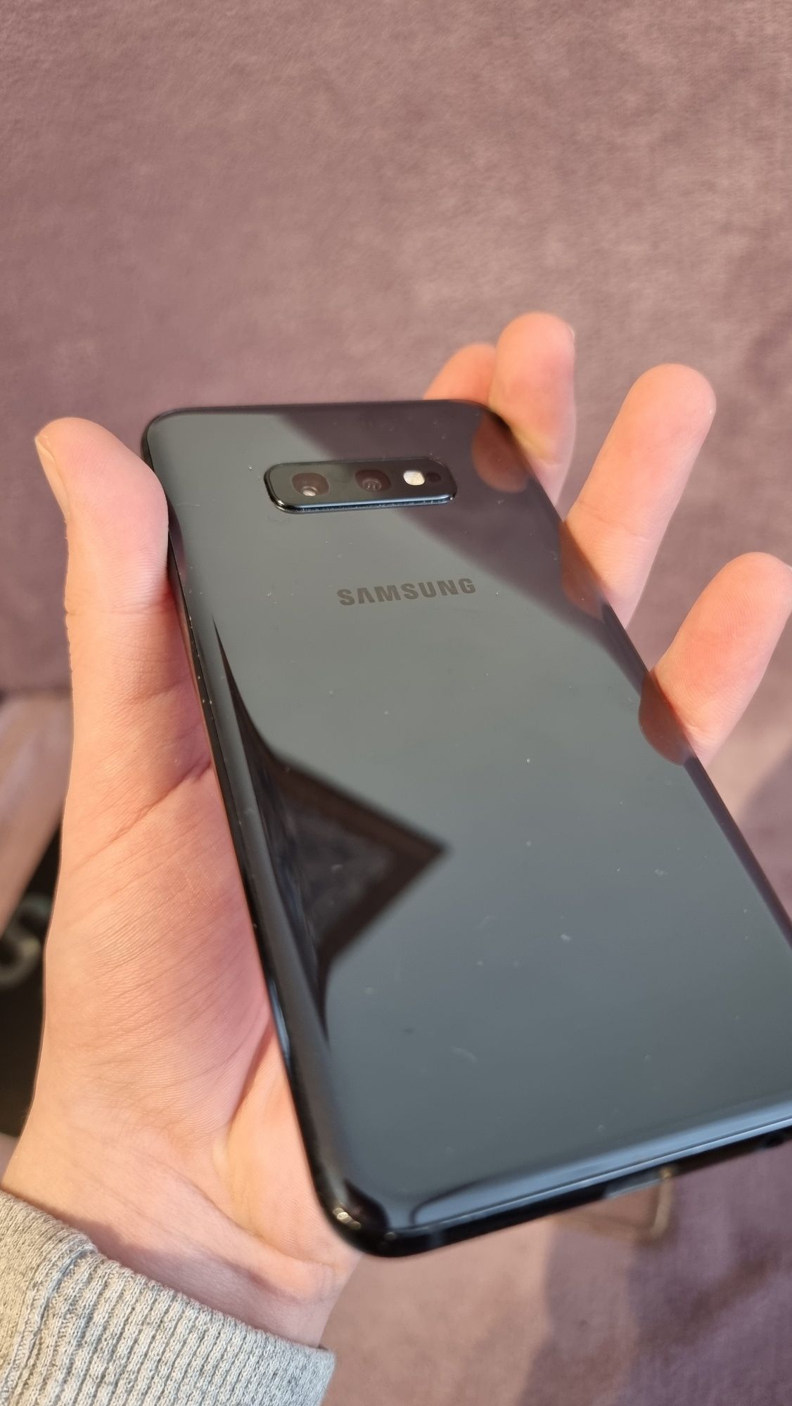 Samsung Galaxy S10e Dual SIM w dobrym stanie