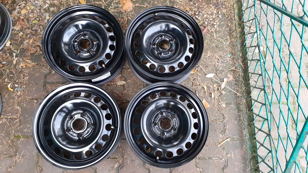 4xfelga stalowa 15'' OPEL/CHEVROLET (5×105 ET37)