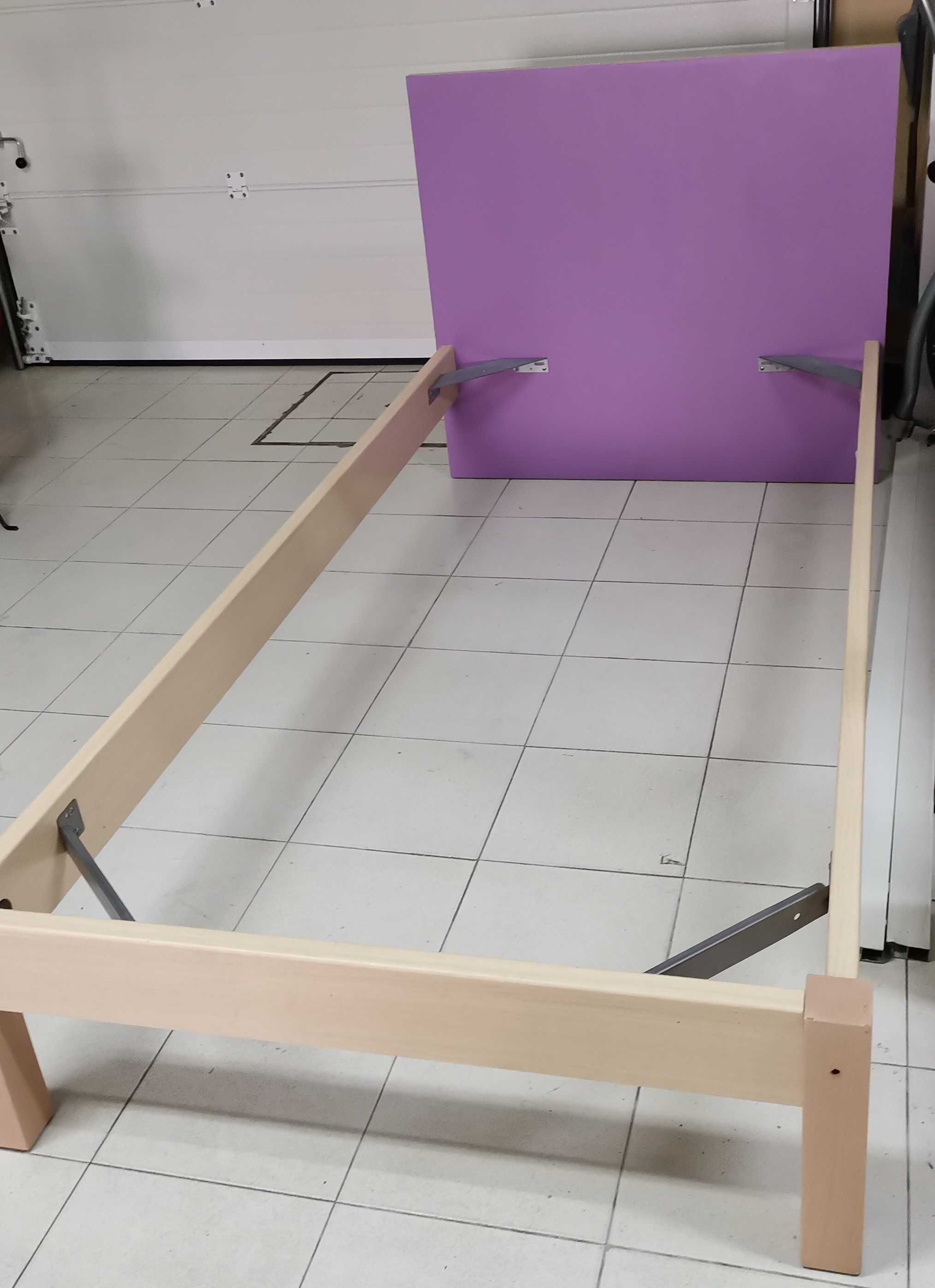 Cama com estrado, de menina, nova - Lilás