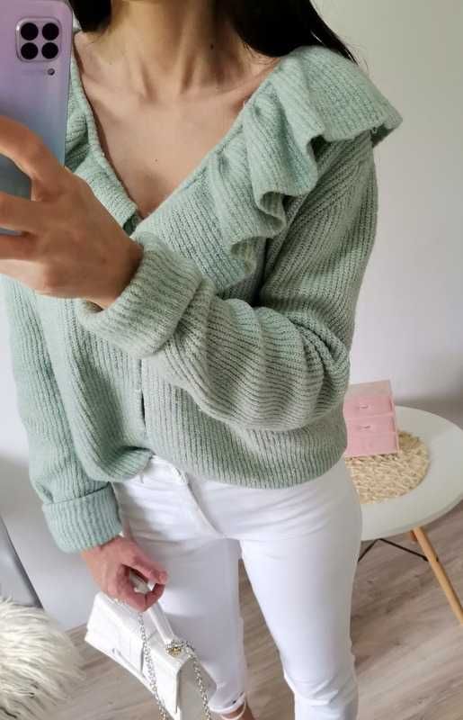 Sweter H&M z falbaną 40 L