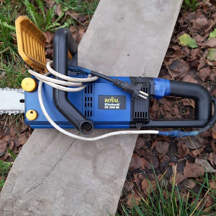 Электропила , рабочая