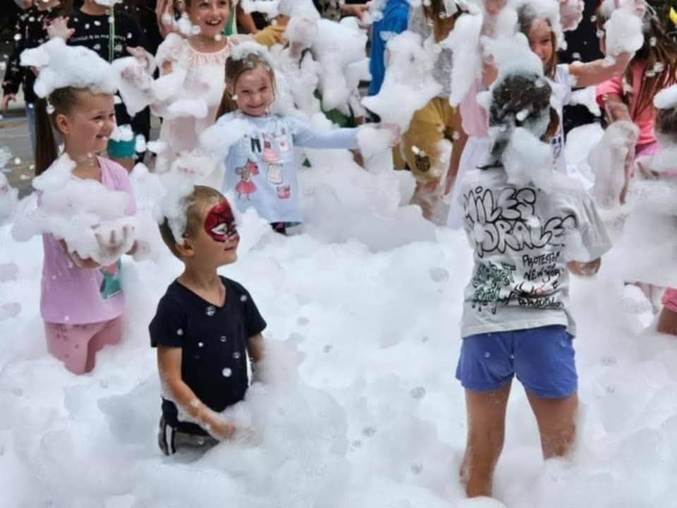 Animacje dla dzieci ,piana party,organizujemy imprezy plenerowe.