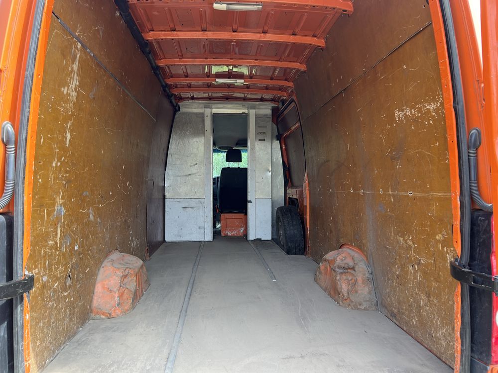 VW Crafter 2.5 automat