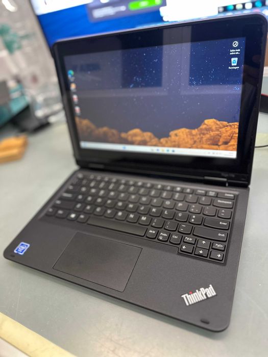 Portatil LENOVO Yoga 11e - Ecrã Touch 360º