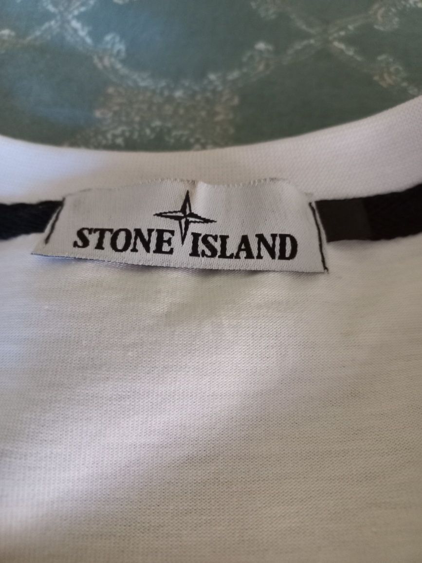 Футболка & Stone Island