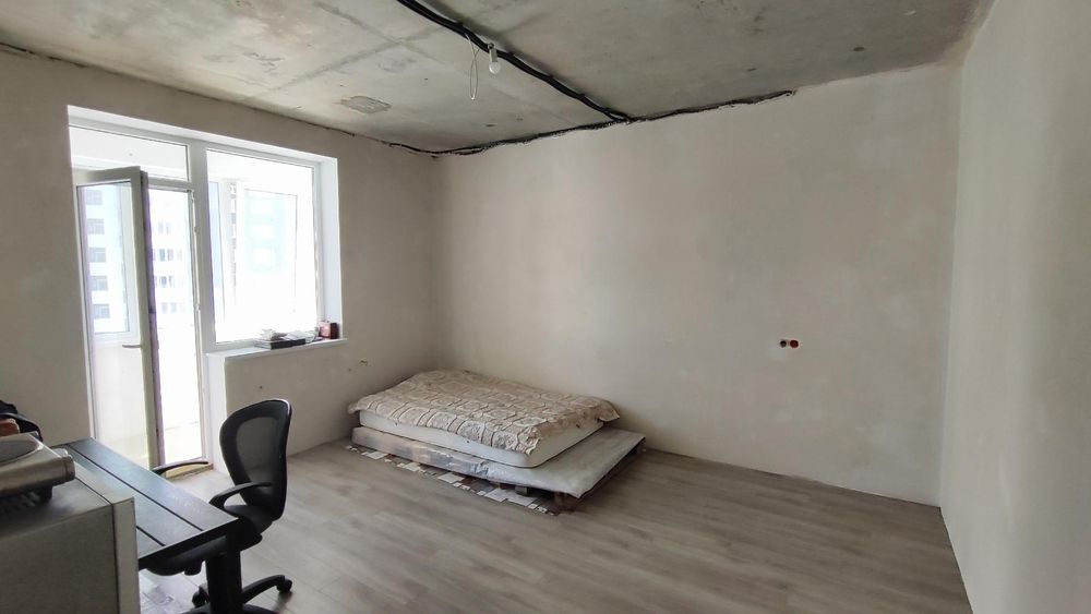 Продам 3 ком. квартиру с ремонтом в ЖК Скай Сити. Сити Центр 205-928