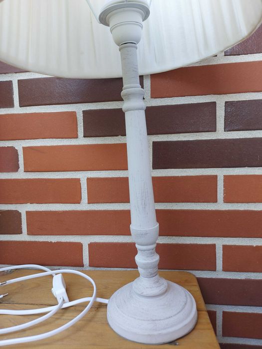 Candeeiro de mesa madeira cinza