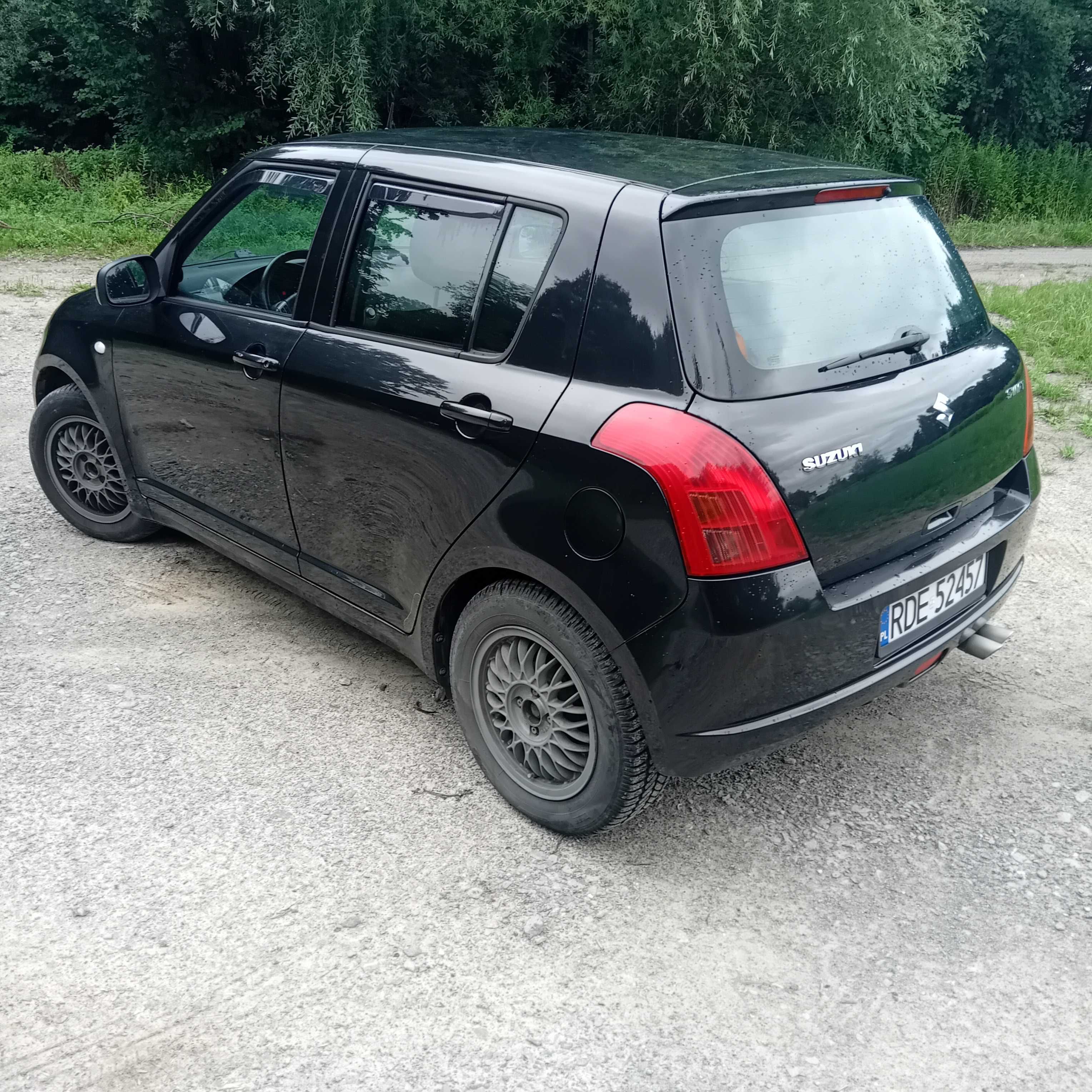 Sprzedam suzuki swift 1.3 benzyna +lpg