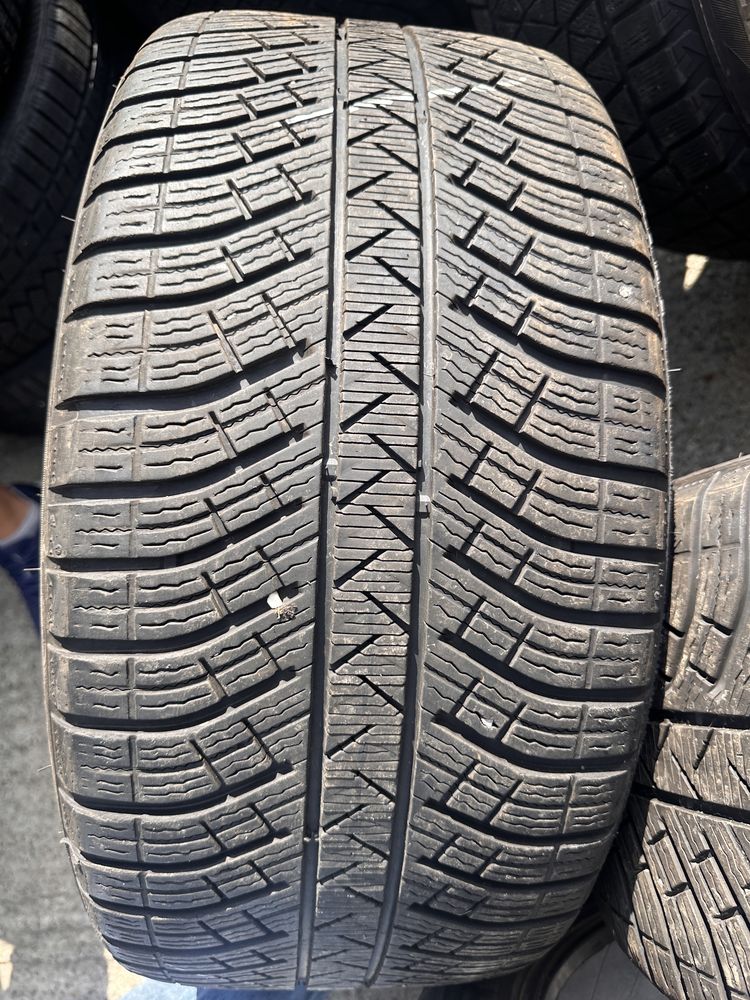 275/40/21 michelin