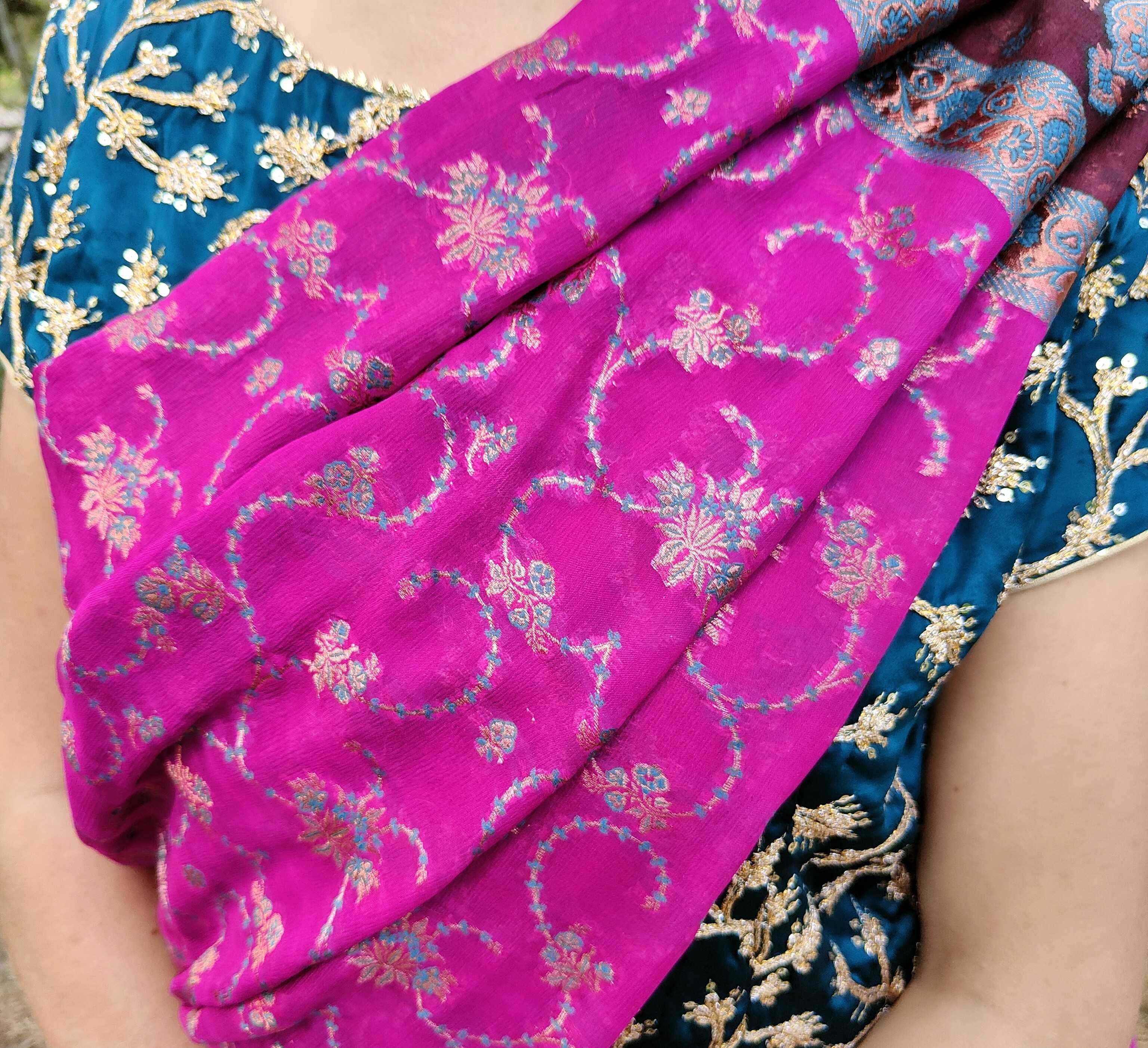 Piękne sari banarasi saree Indie Bollywood Orient różowe szyfon suknia