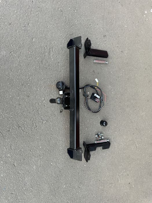 фаркоп форкоп опель зафіра b opel zafira B 2005/2011 рік оригінал