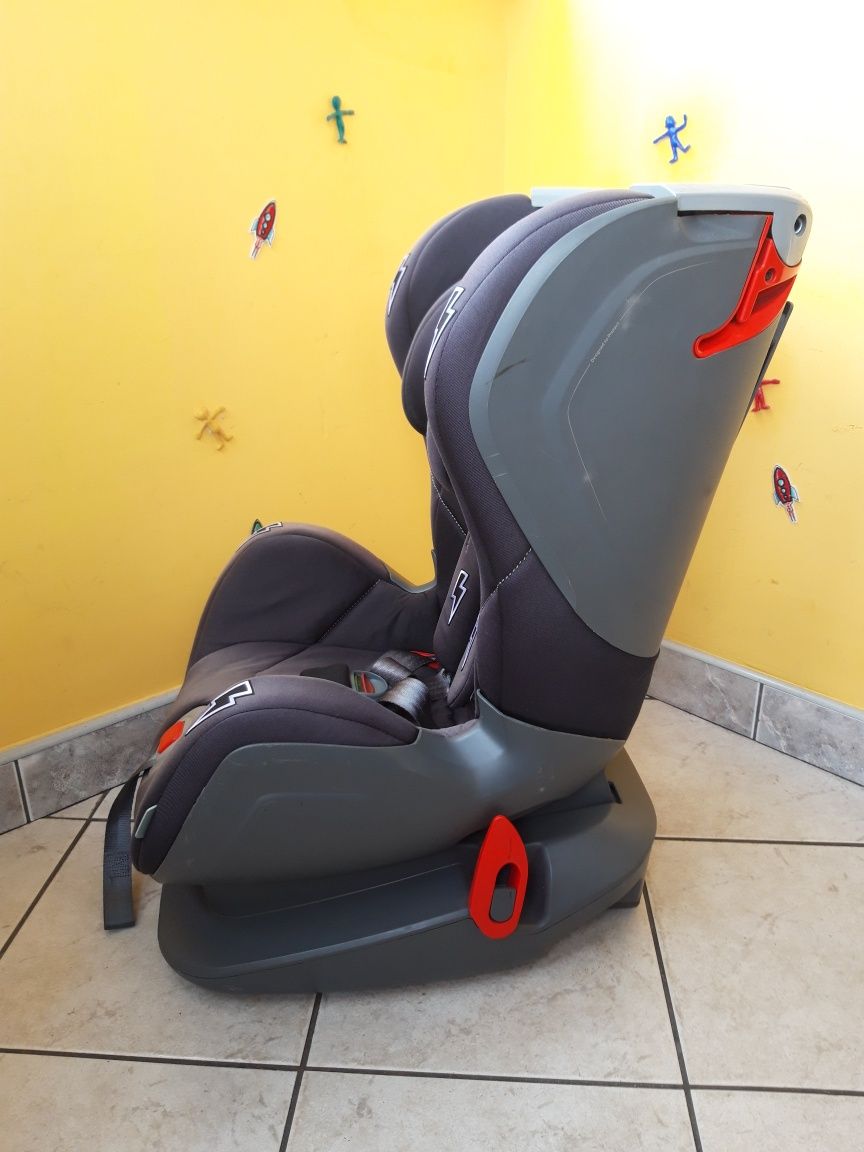 Fotelik samochodowy Avionaut Glider 9-25kg bez isofix. Możliwa wysyłka