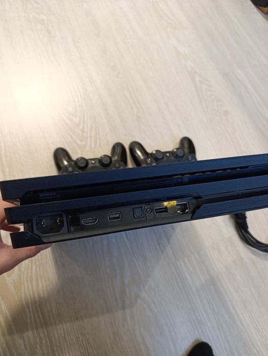 PlayStation 4 Pro 1TB