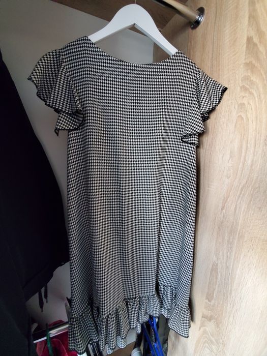 Платье гусиная лапка S тепленькое