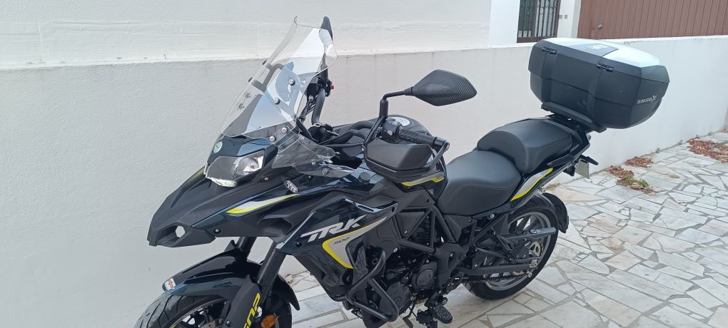 Benelli TRK 502 X