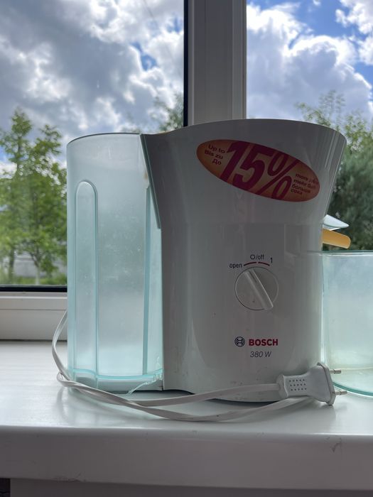 Соковижималка Bosch MES1020/02 — надійна класика