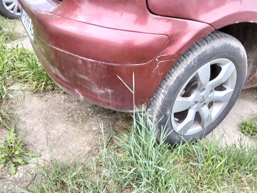Продам пежо 307   2005 год,  читать описание