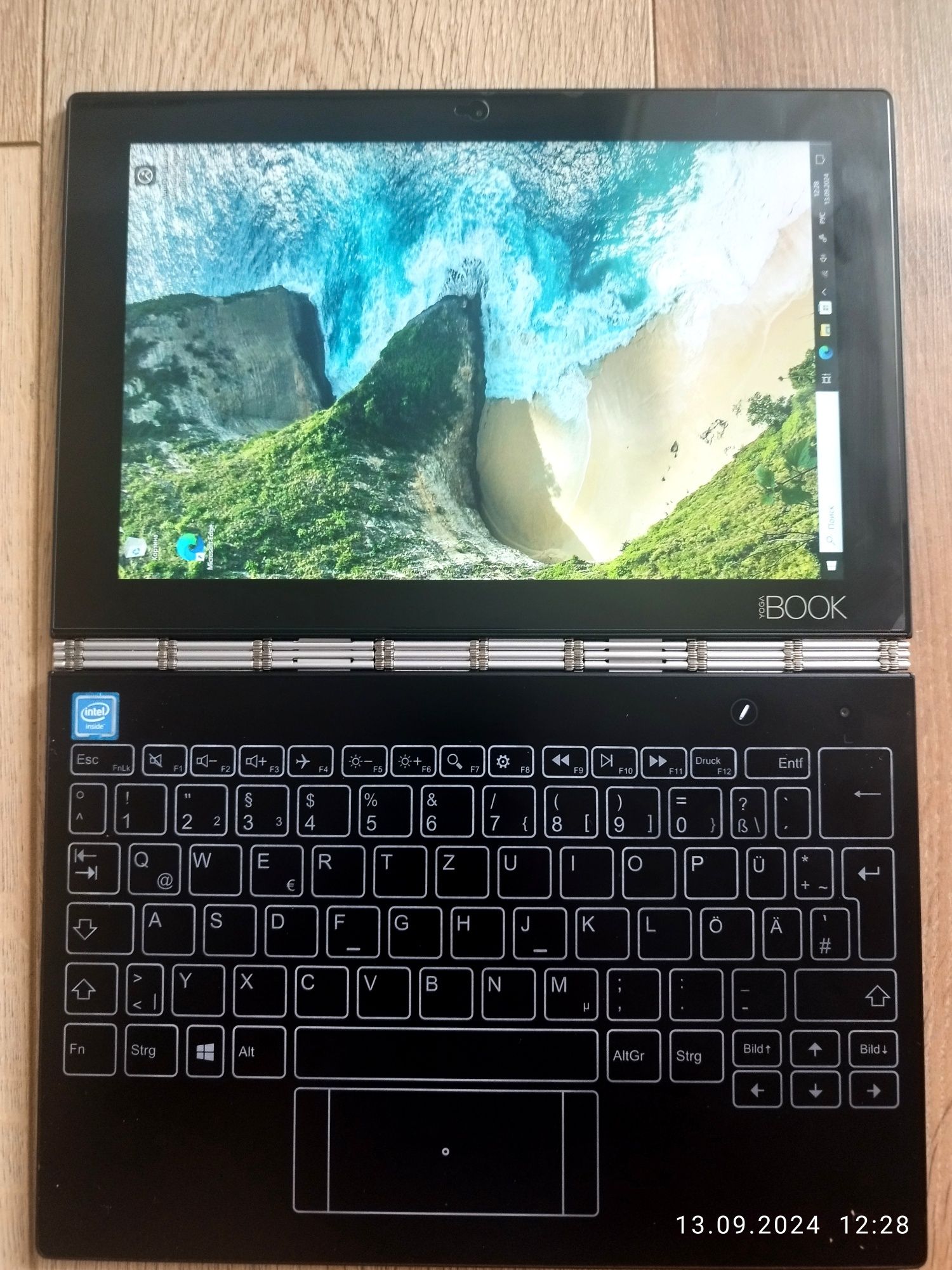 Lenovo Yoga Book YB1-X90F 4/64Gb Win 10