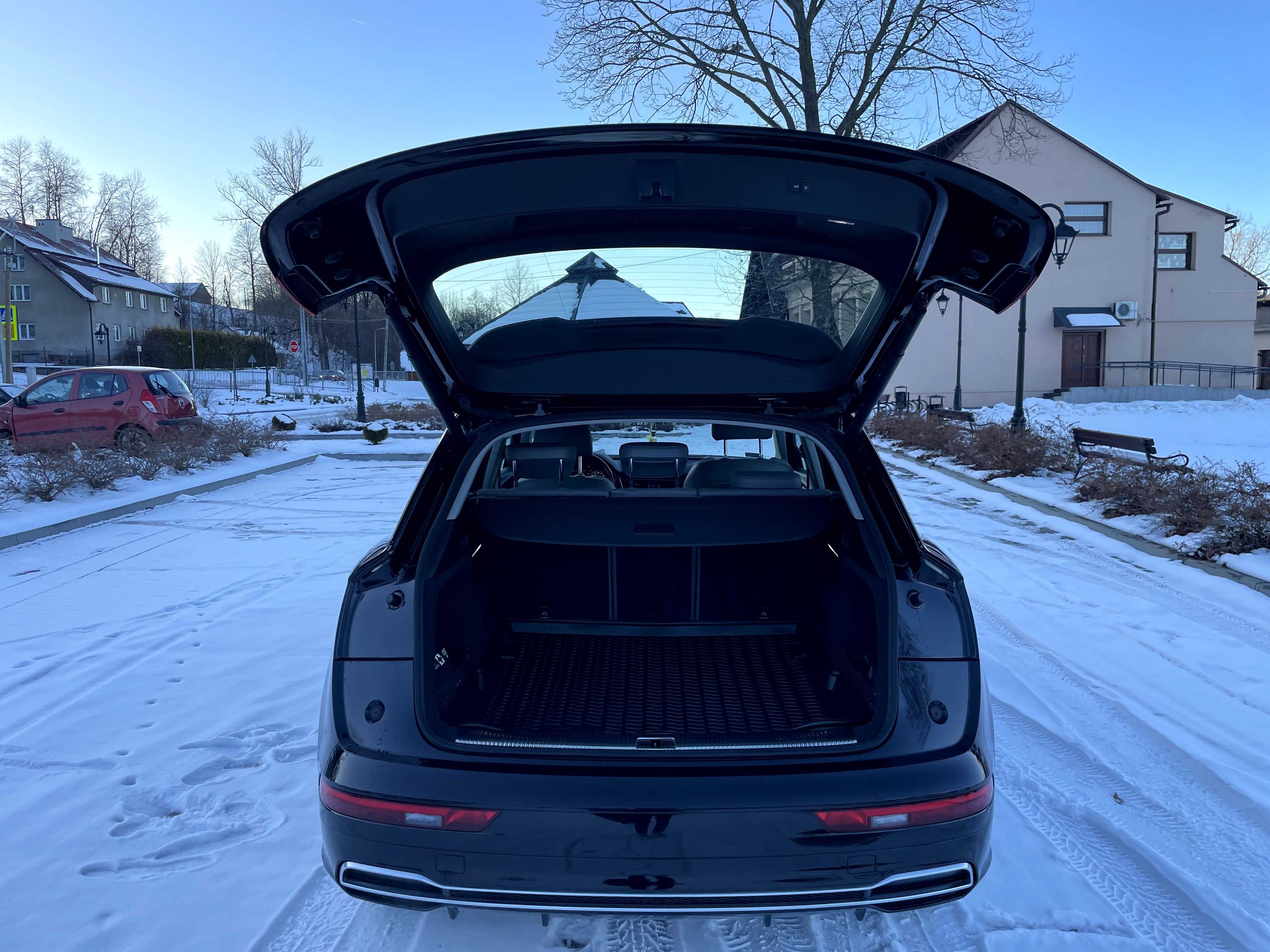 Audi Q5 S-Line 2.0 TDI Quatro