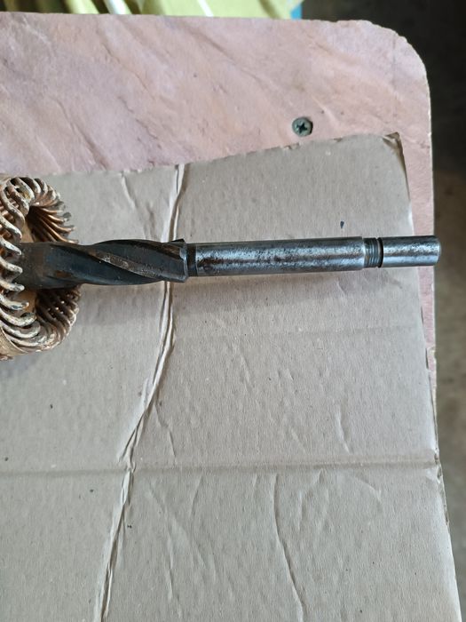 Два якоря до вантажівки