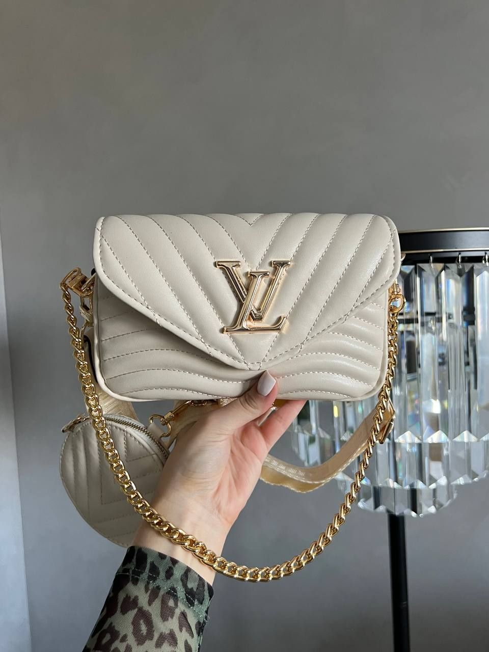 Сумка  Louis Vuitton Wave Mini