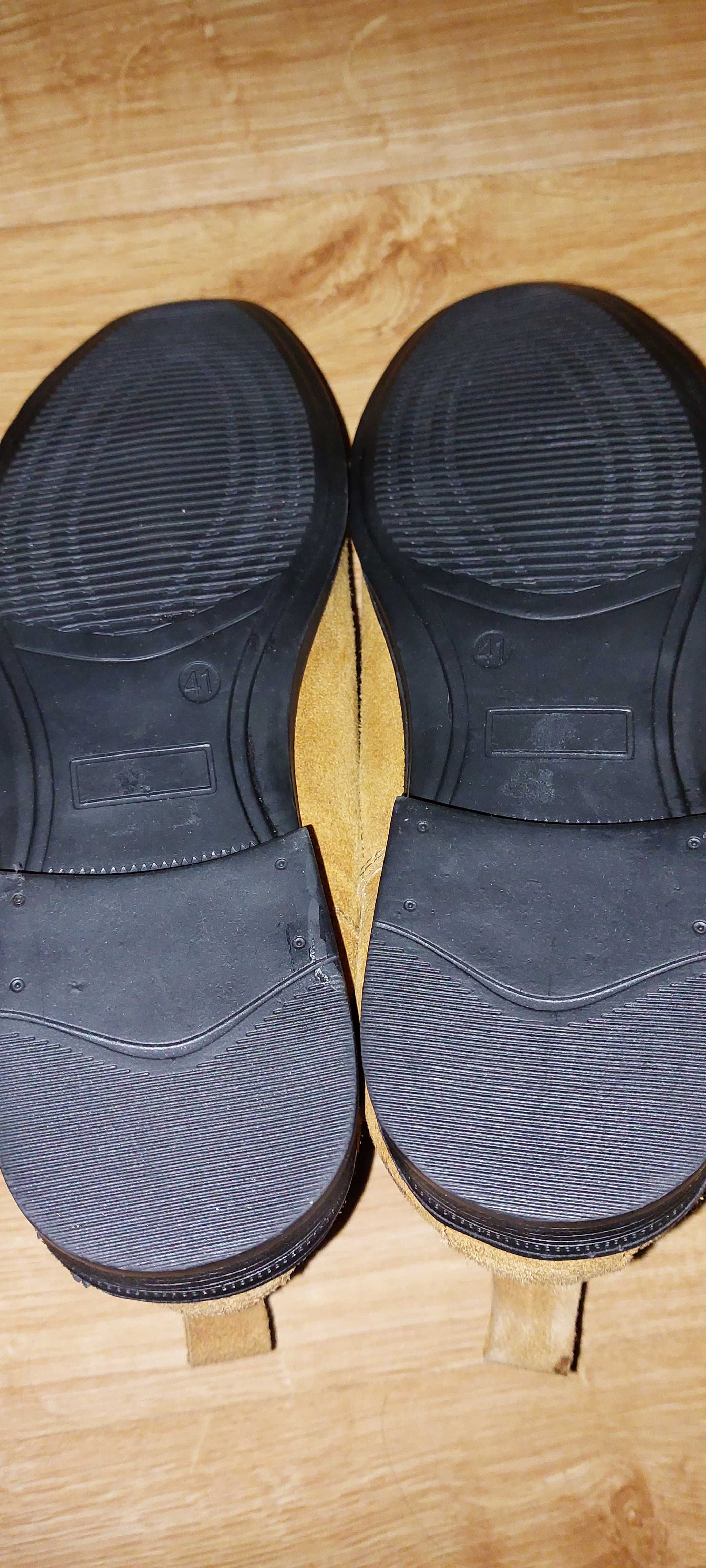 Buty, sztyblety, botki
