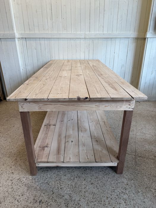 Mesa de madeira vintage