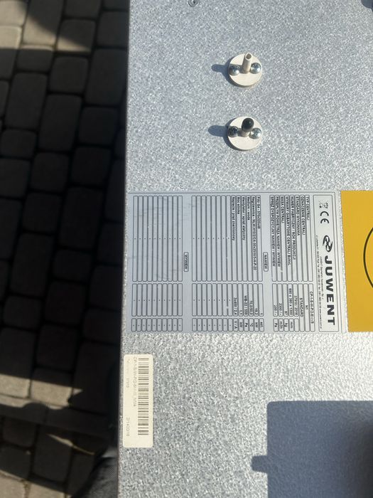 Centrala wentylacyjna z nagrzewnica Juwent wraz ze sterowniem.