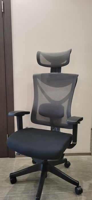 Эргономическон кресло Adapwork S1 Senior Ergochair Deep Black
