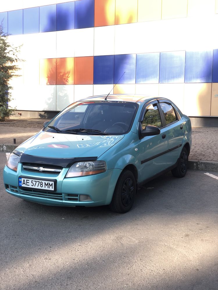 Chevrolet Aveo T200 1.5 бенз 2005