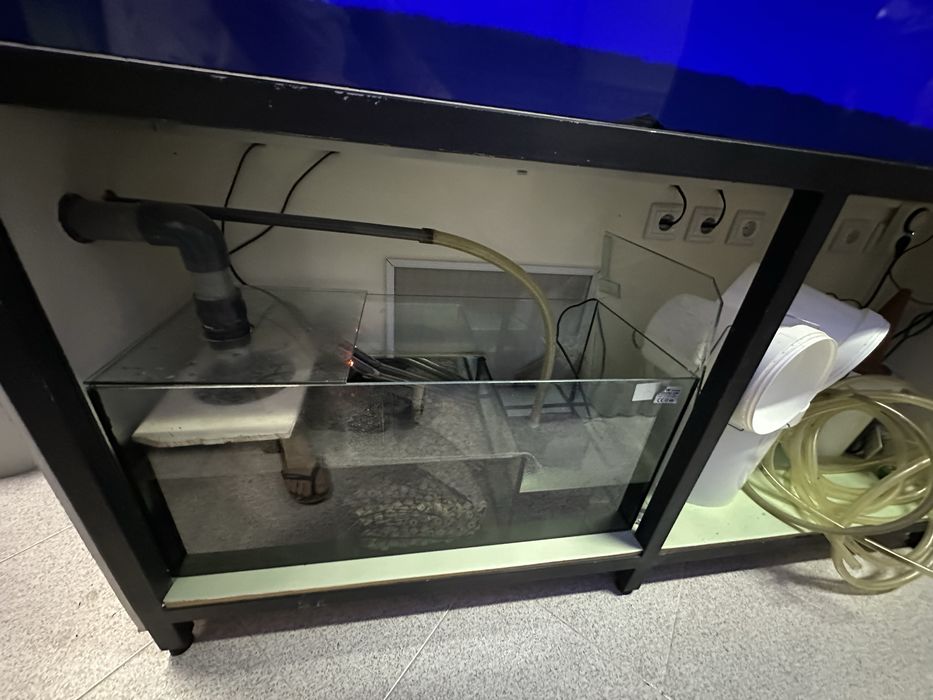 Vendo aquario  1.90 comprimento + sump