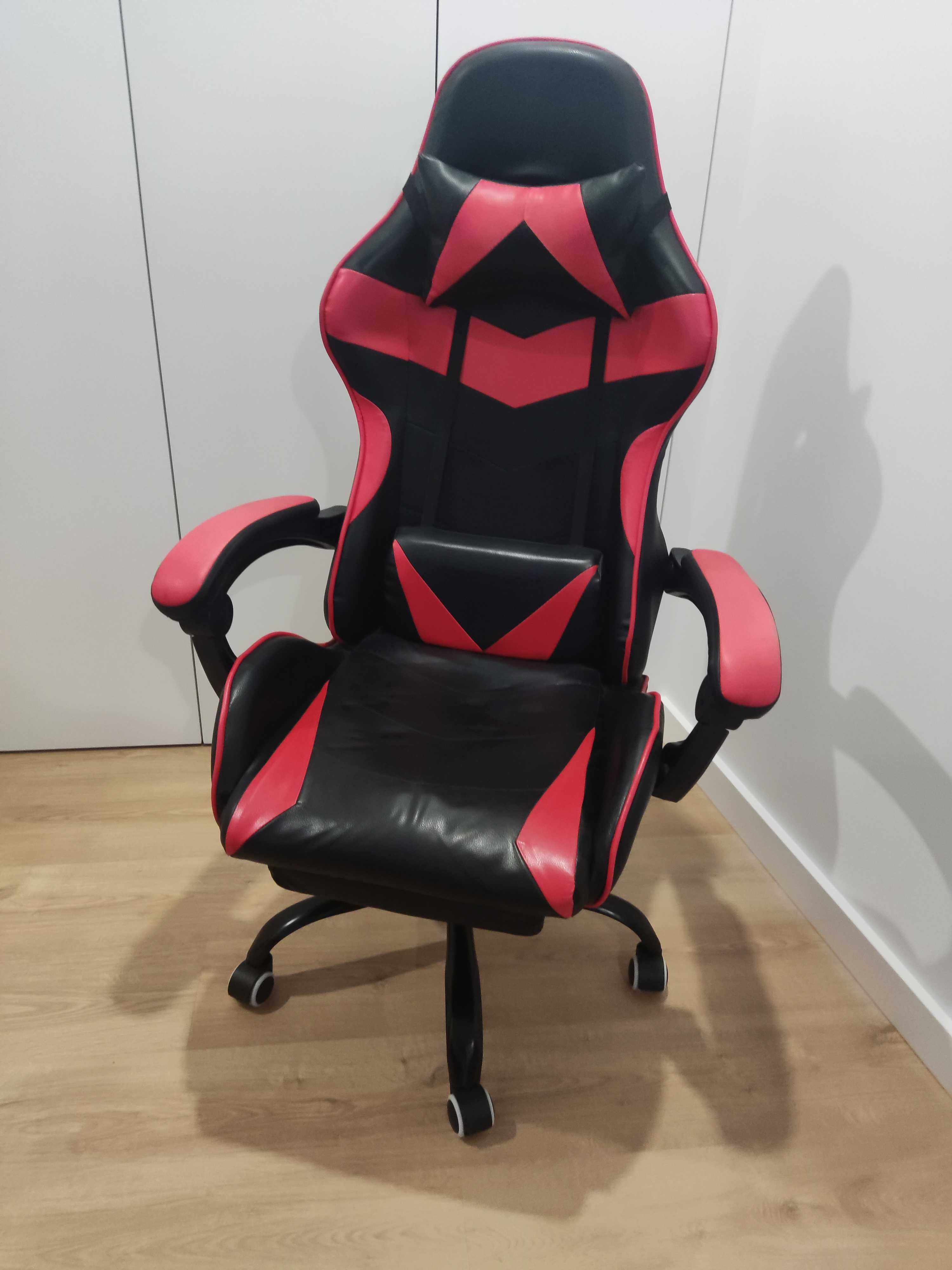 Cadeira Gaming vermelho e preto