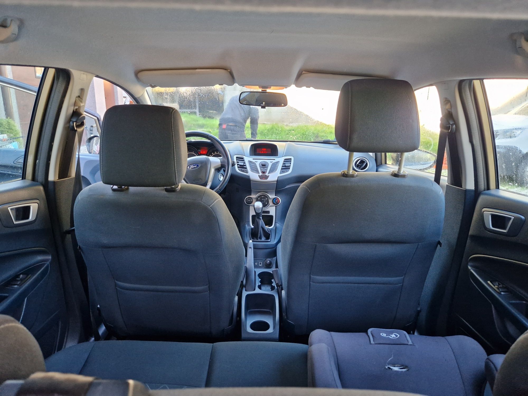 Ford Fiesta 2011 1.25 benzyna mały przebieg