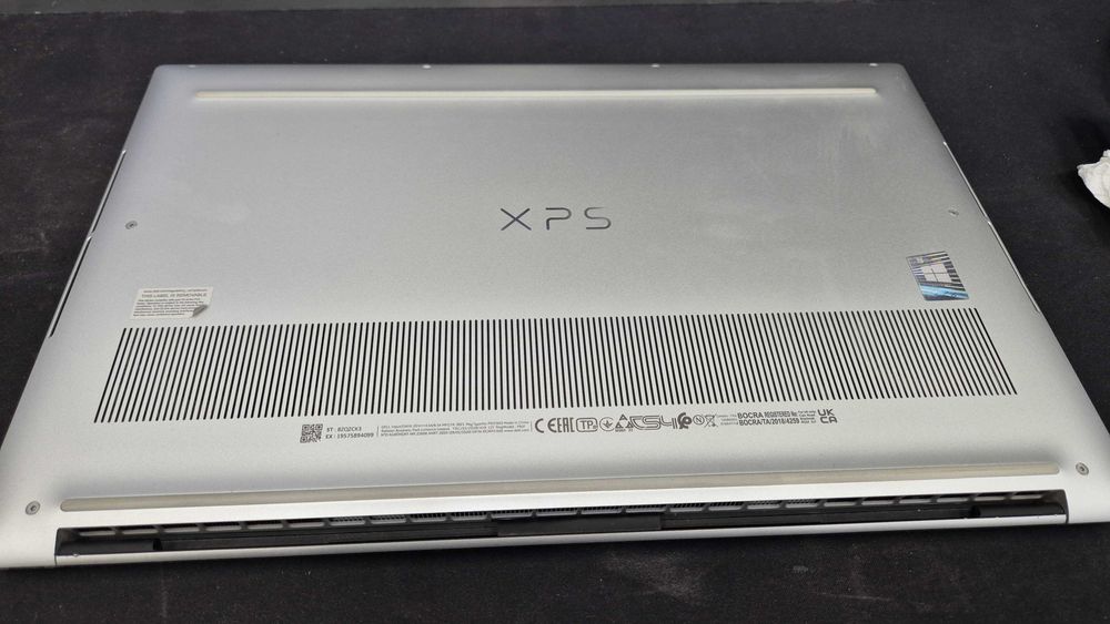 Laptop Dell XPS 15 9510 I7-11800H 32GB 1024SSD RTX 3050Ti