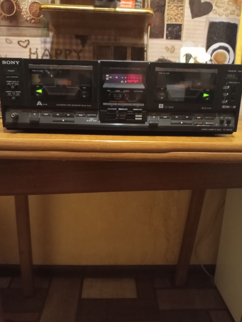 Продается 2 кассетная магнитофонная   дека SONY TC-WR730