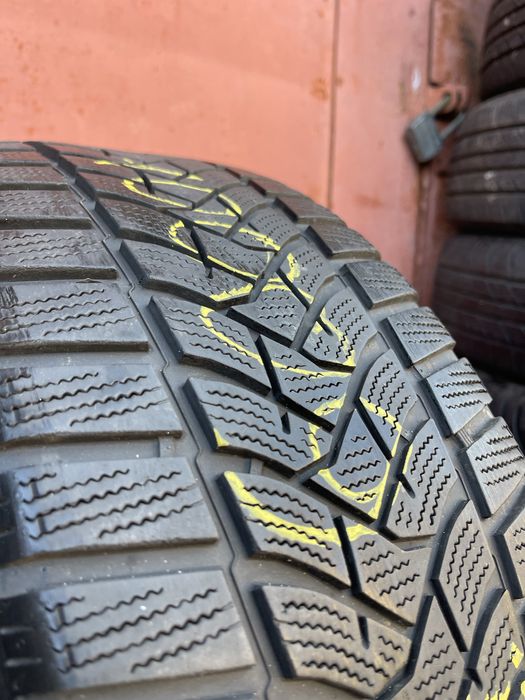Шини 215/55 r17 Dunlop winter sport 5