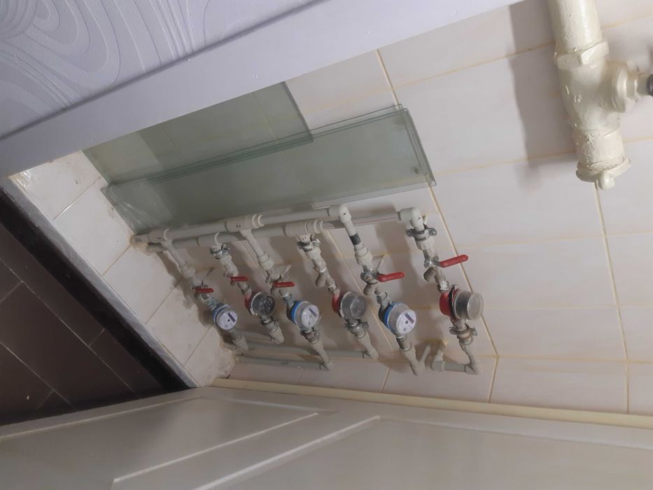 Сдам помещения  свободного назначения на 1 этаже жилого дома